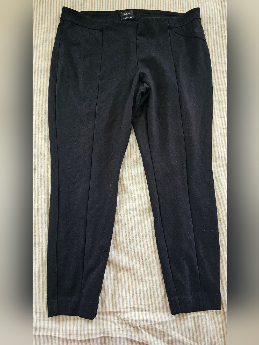 Reitmans 'The Modern Stretch'